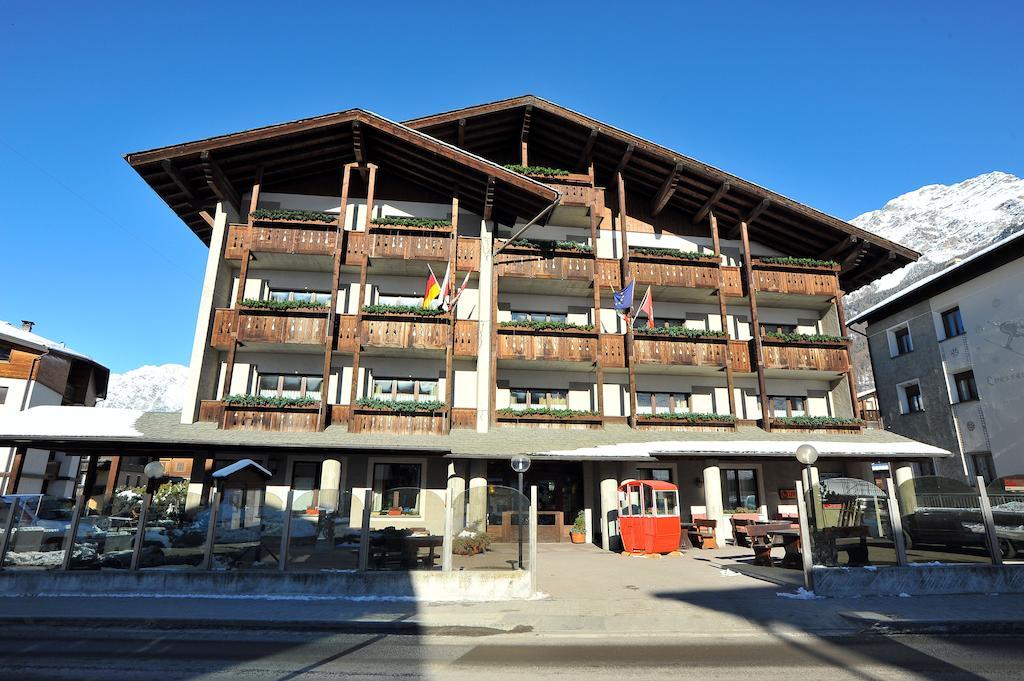 Hotel Derby Bormio Dış mekan fotoğraf