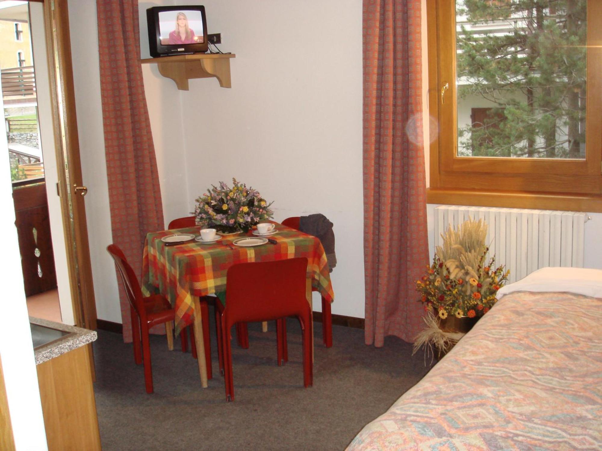 Hotel Derby Bormio Dış mekan fotoğraf